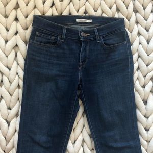 710 supper skinny Levis